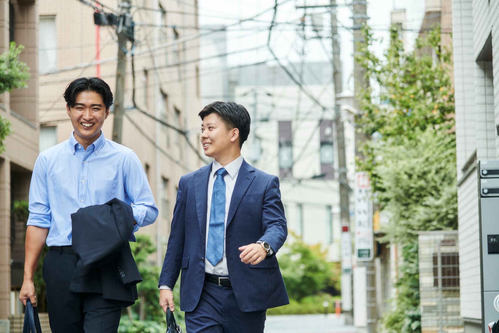 一人じゃない。同期の支えがあるから、頑張れるのシーン