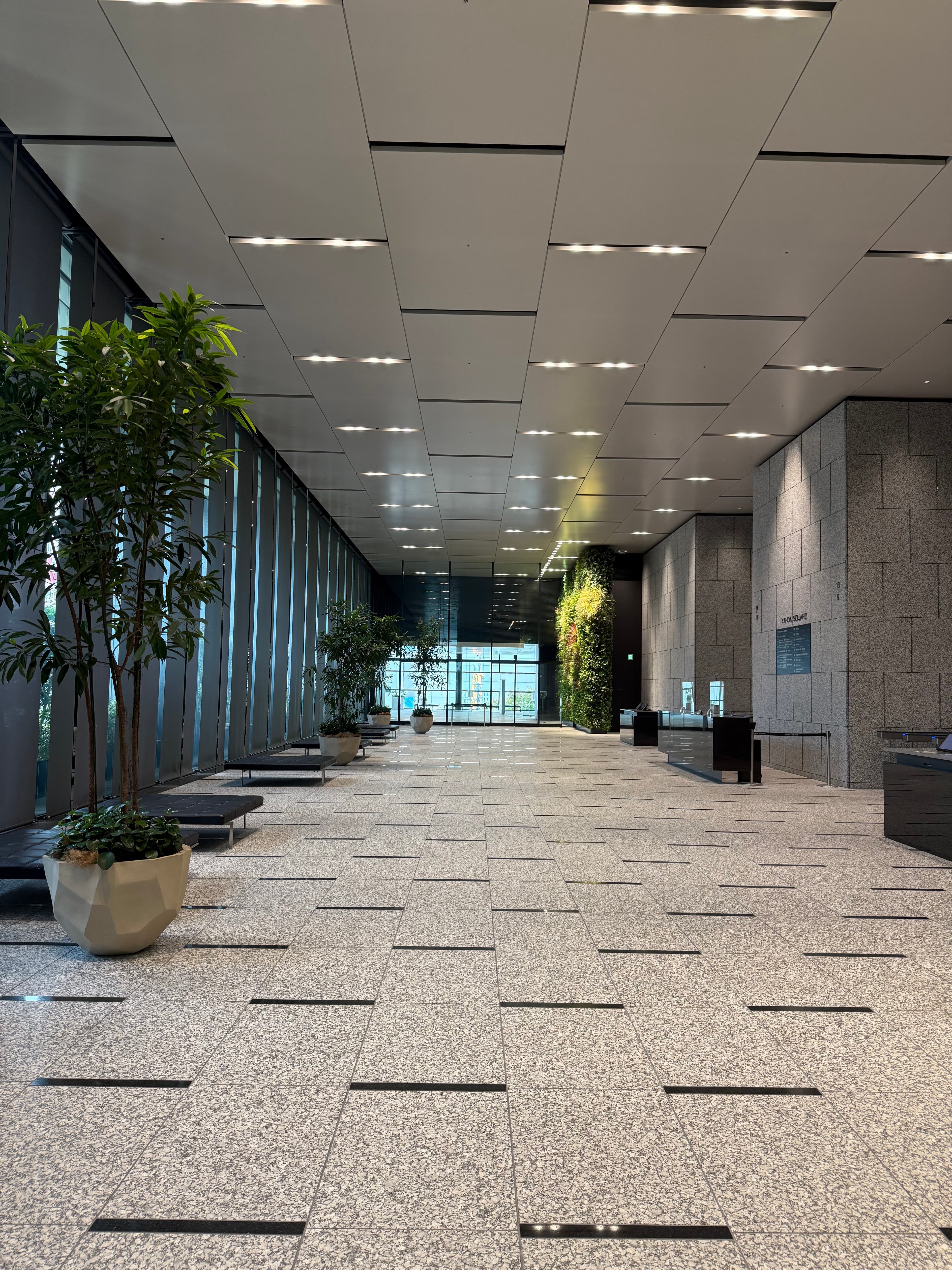 神田LABOのエントランス